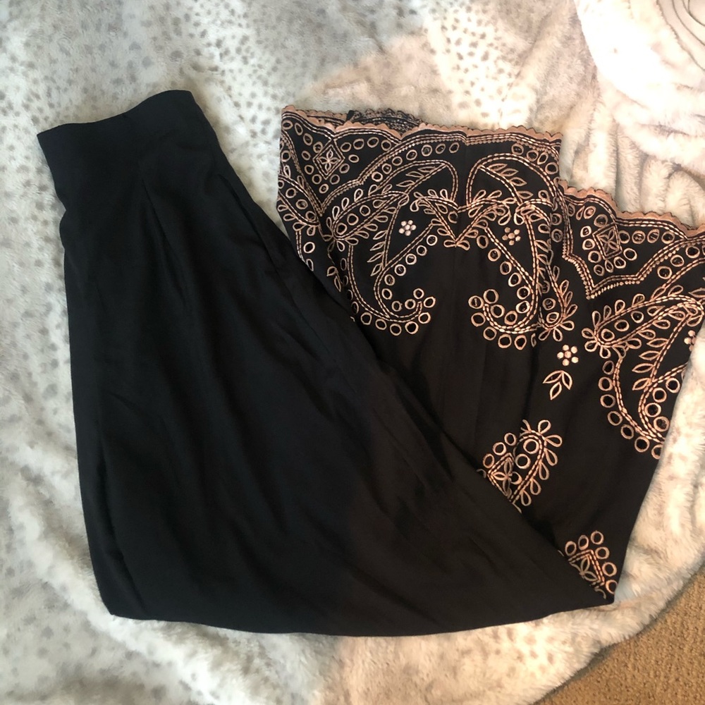 Wide-Legged dress pants